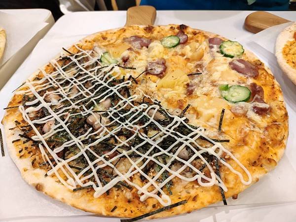 1985 窯烤披薩 Pizza Bar 臺北延吉店 ~ 手工