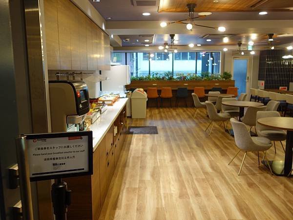TRAVELODGE 名古屋榮朝食1.jpg