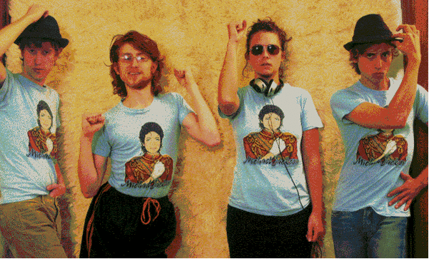 l_9c5dd3acdeaa6bea4c48ea07bbb8a1bb.gif