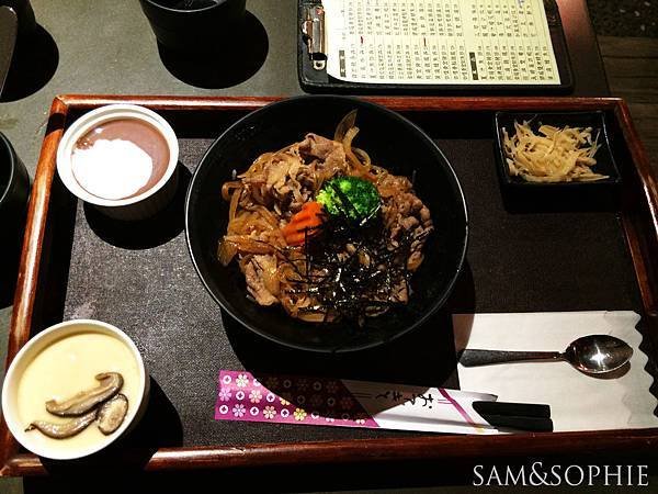 豚丼