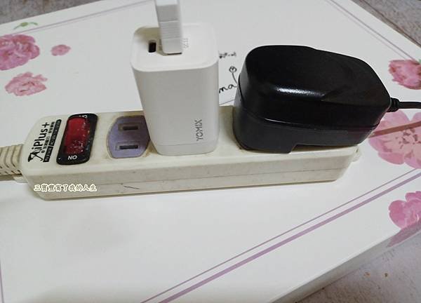 充電器15.jpg