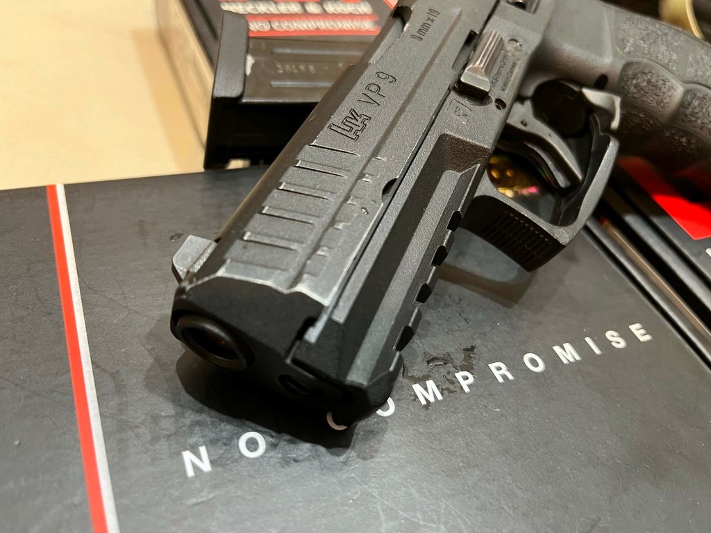 VFC VP9 小手友善槍款 版本確認