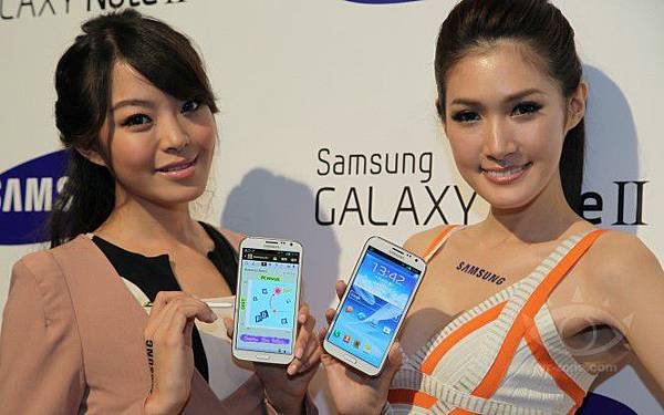 SAMSUNG GALAXY Note 2 台灣版搶先測，功能完善、效能突出