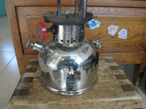 coleman200-002