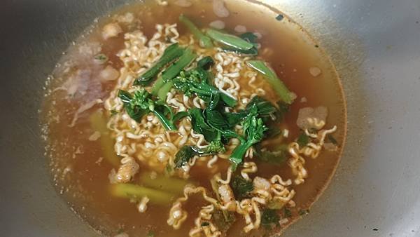 韓國Pulmuone 紅蟹風味炒碼麵