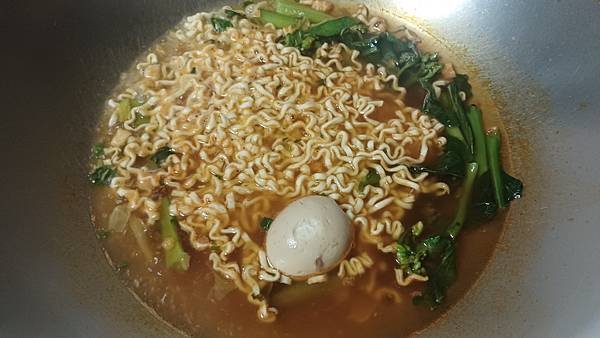 韓國Pulmuone 紅蟹風味炒碼麵