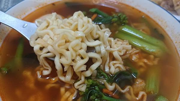 韓國Pulmuone 紅蟹風味炒碼麵