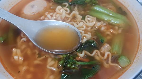 韓國Pulmuone 紅蟹風味炒碼麵