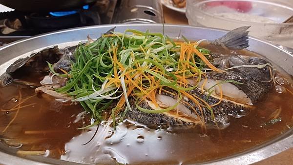 頭份 神龍本港海鮮餐廳