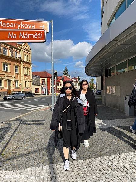 奧捷之旅// 庫特納霍拉Kutná Hora。捷克人骨教堂。