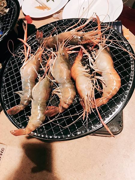 台灣庄腳情烤活蝦吃到飽