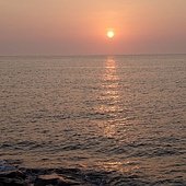 B16-IMGP4224-七美西濱海岸夕照.jpg