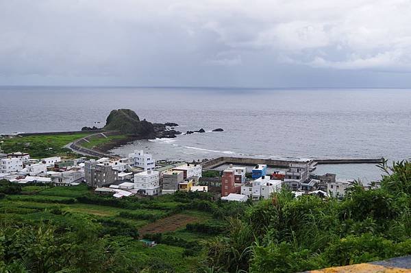 A24-IMGP2157-從綠島梅花鹿生態園區俯瞰國家人權博物館.JPG