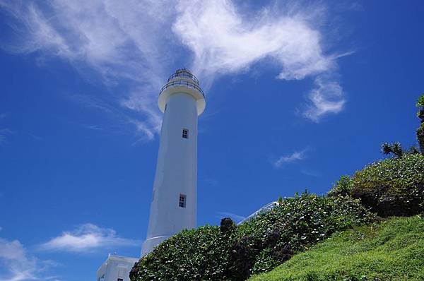 A52-IMGP2296-綠島燈塔的藍色天空.JPG