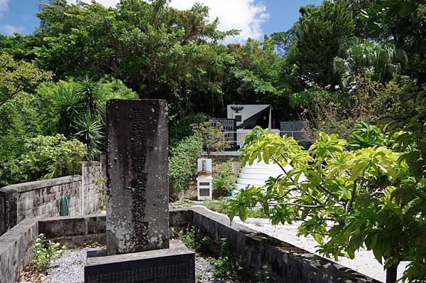 A56-IMGP3482-沖繩縣那霸市久米村護國寺(臺灣遭害者之墓)-指清同治13年1874年牡丹事件.JPG