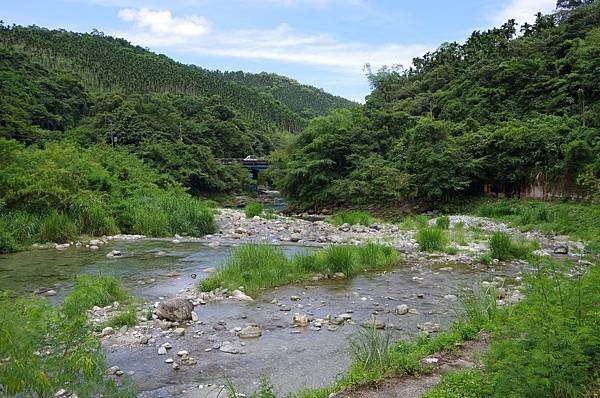 A01-台9 丙重光橋上游白鮑溪風光.JPG