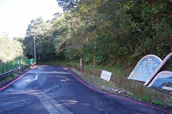 B12-IMGP5423-過義興大橋(竹59鄉道)往馬胎部落(義興村).JPG