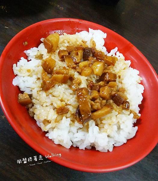 金銘雞腿魯肉飯(12).JPG