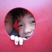 20100620新竹晨光幼稚園~PUPU&amp;妹妹玩耍- (23).JPG