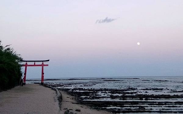 青島神社(黃昏).jpg