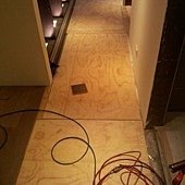 11/1~中和中正路~施工木地板!!