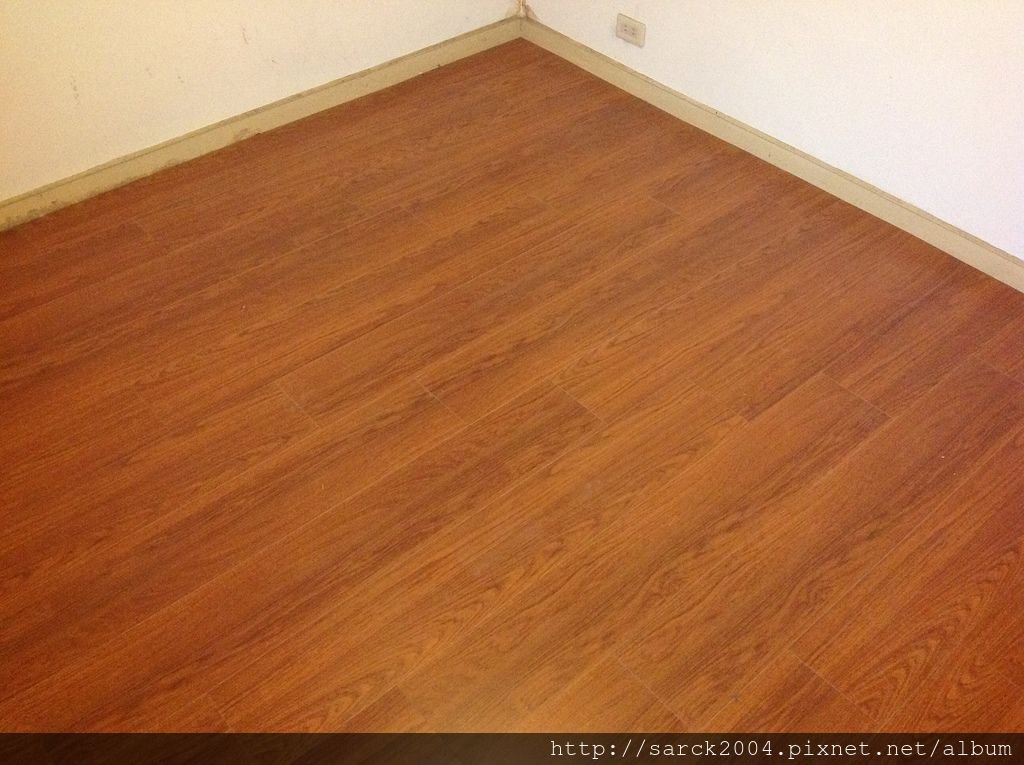 品名:K系列花梨木/海島型超耐磨木地板