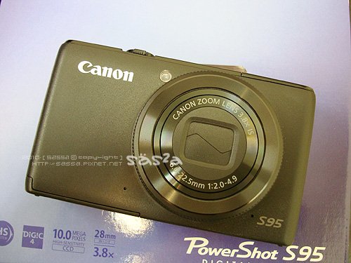 Canon S95