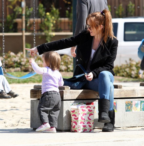 Isla+Fisher+Playing+Daughter+Coldwater+Park+JHcdGI6wNNDl.jpg