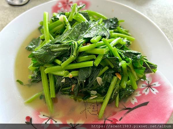 激推【半食記】高雄美食「美家鄉美濃粄條」必點客家小炒 滷豬腳