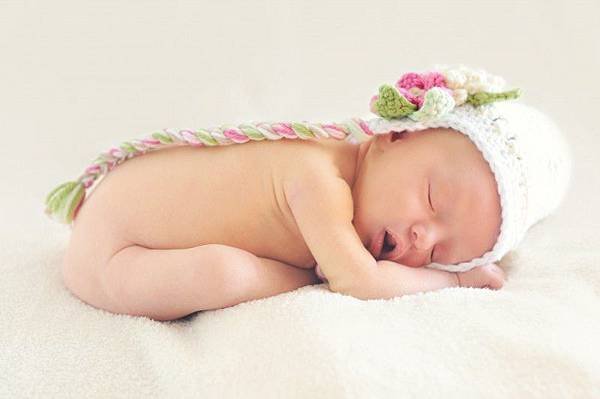 baby-baby-girl-sleeping-baby-1.jpg