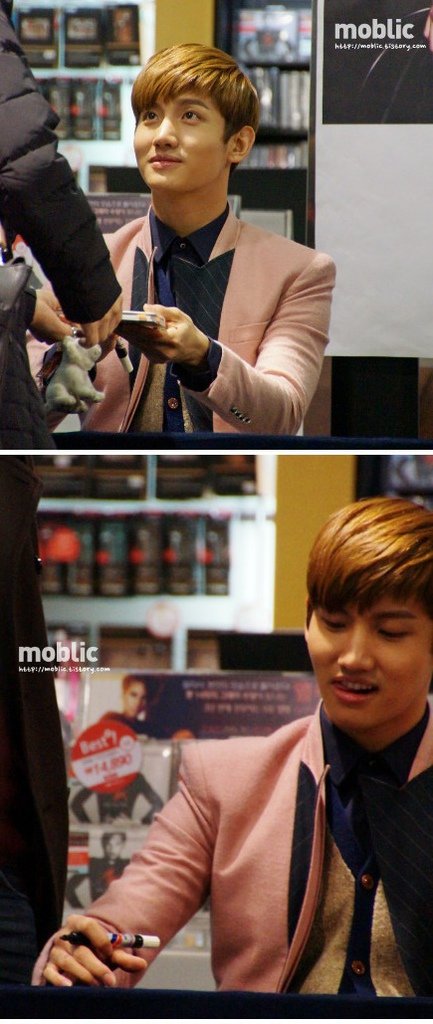 121206 changmin 3