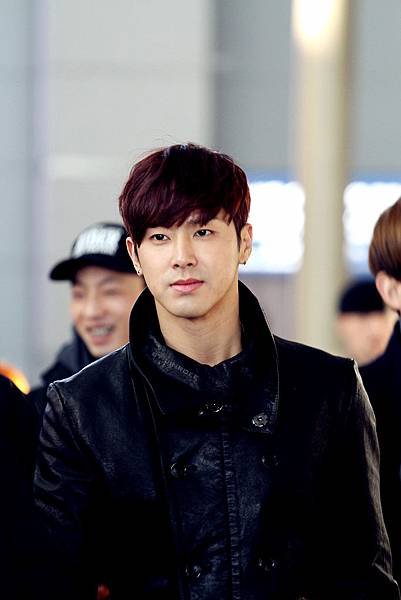 121210 yunho 2