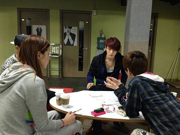 130307 Line 在中 1