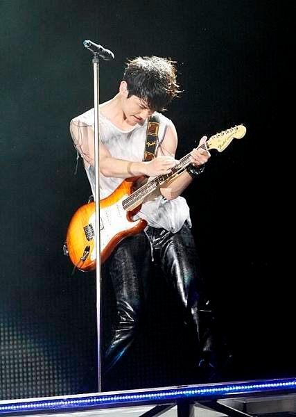 130821 Fender