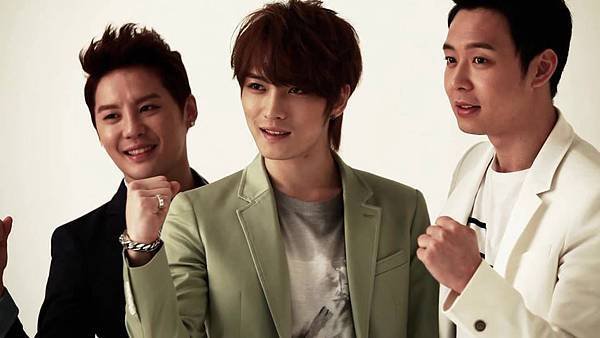 130911 JYJ FB