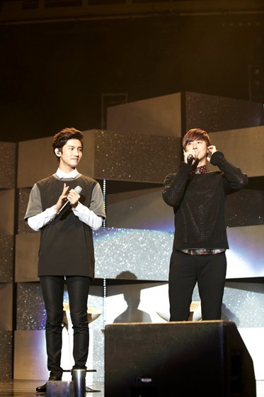 131019 TVXQ official-1