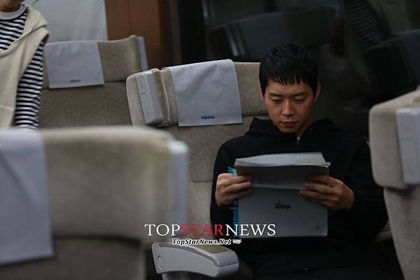 140304 Top Star News-1