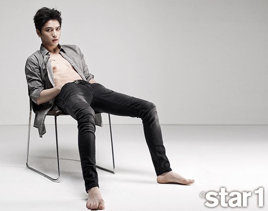 140721 atstar1 magazine-3