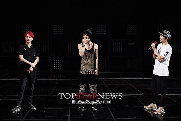 140809 Top Star News-5.jpg