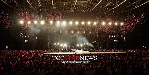 140912 Top Star News-14.jpg