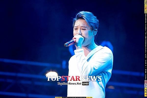 141005 Top Star News-3.jpg