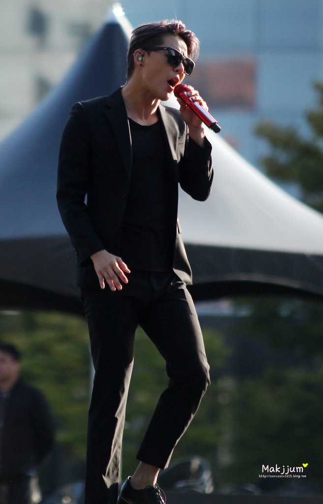 141005 xia_picnic-1.jpg