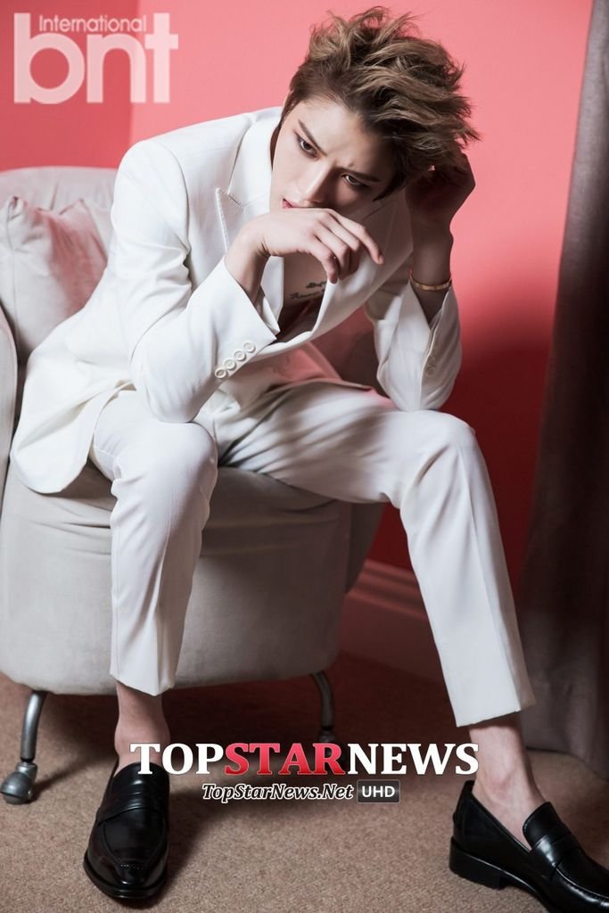 141204 Top Star News-5.jpg