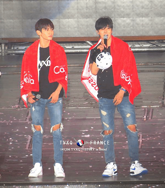 141206 TVXQFranceForum-2