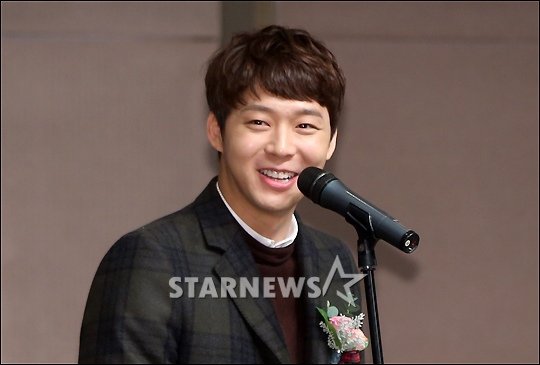 141209 starnews-1.jpg