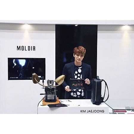 150323 MOLDIRKOREA IG-2.jpg