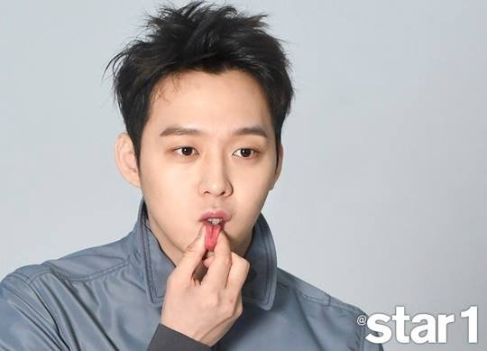 150402 atstar1 FB-4