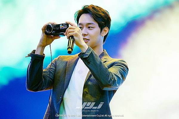 150610 JYJ Japan Official-1.jpg