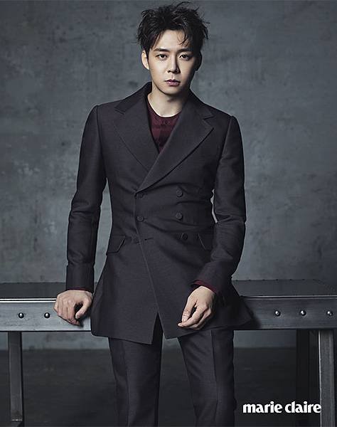 20150818 marieclairekorea-2.jpg