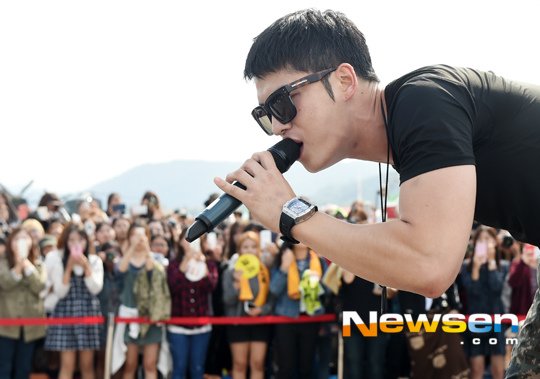 151003 newsen-5.jpg